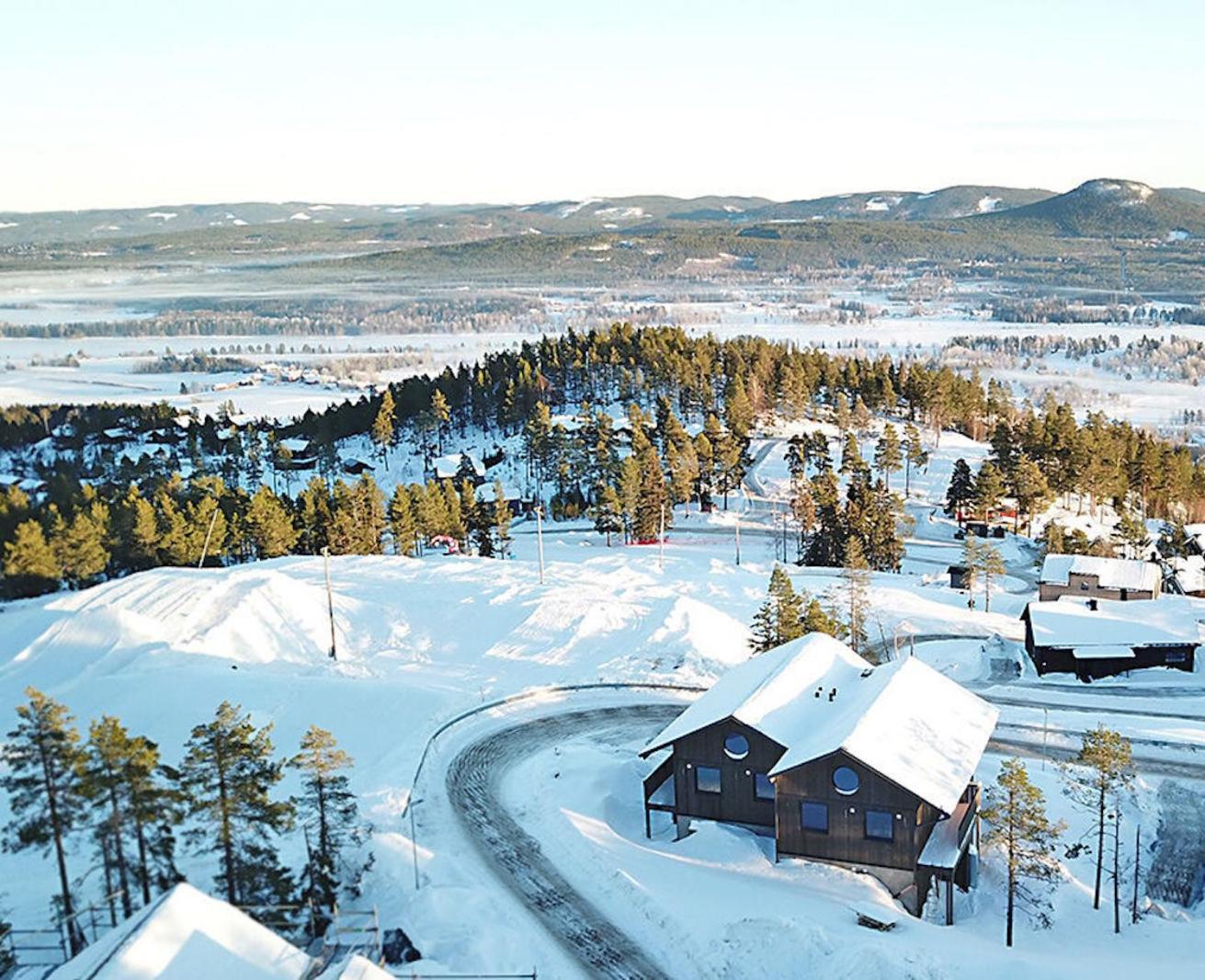 Toppvillan - Ski In - Ski Out - 200 M Till Toppen Och Cykelleder Järvsö Esterno foto